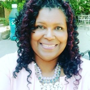 Meet your Posher, Kim